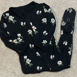 Kyte Baby Black Floral Sleeper